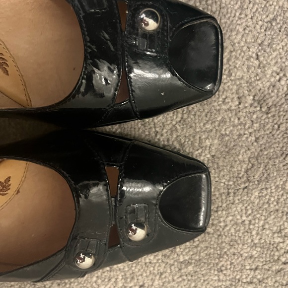 Near Perfect Condition Sofft European Peep Toe Low Slip On Black Leather Heels - Picture 3 of 6